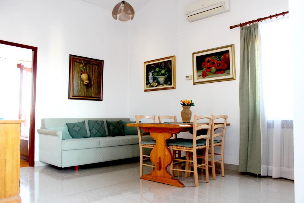 מדולין Apartments Cavae Romanae מראה חיצוני תמונה